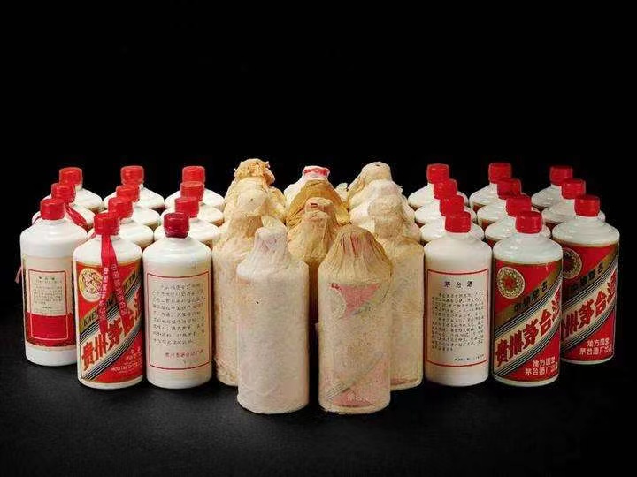 浩口镇日照岚山回收酒价格哪里回收(附近上门回收茅台酒）?